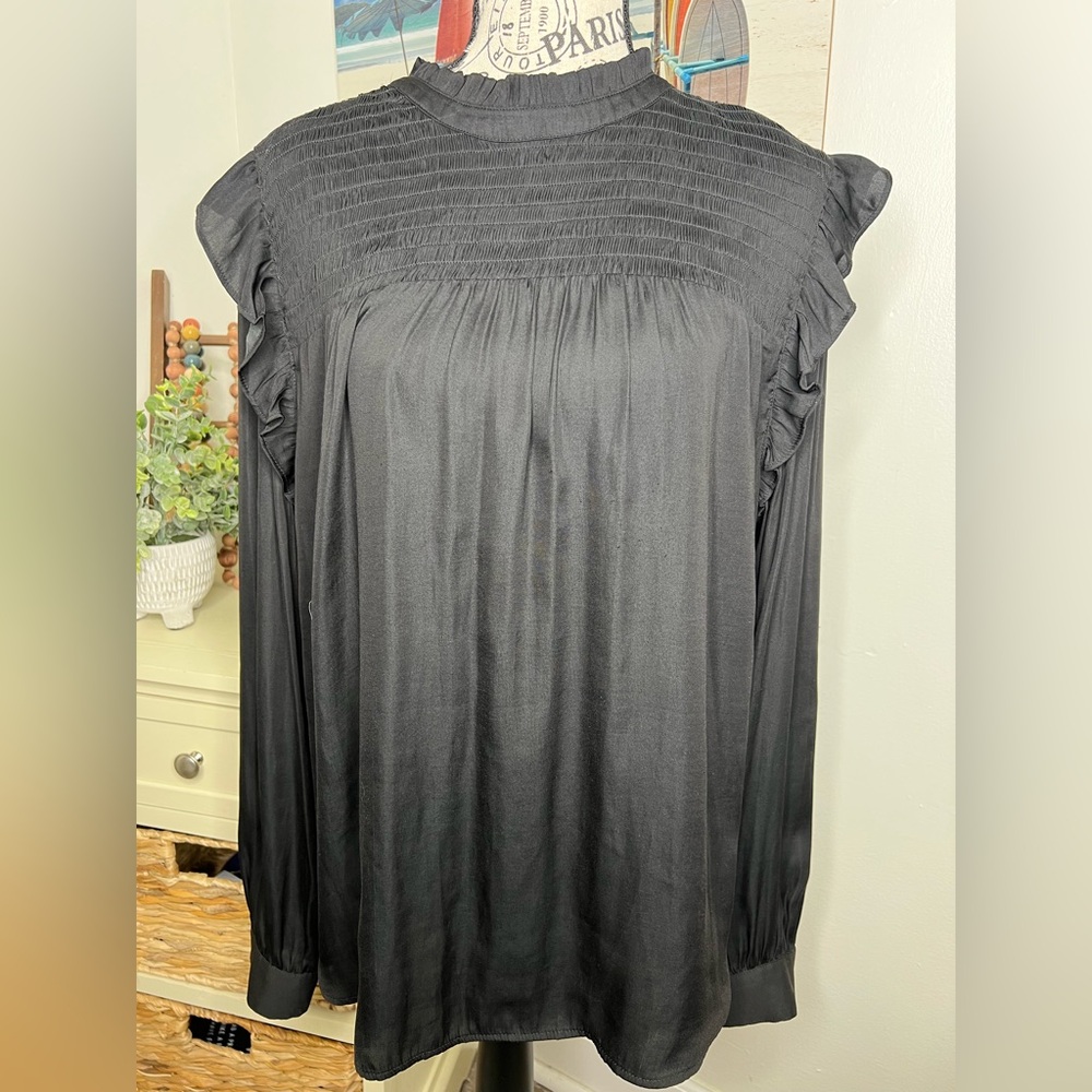 Brand New-Loft Long Sleeve Smocked Ruffle Top